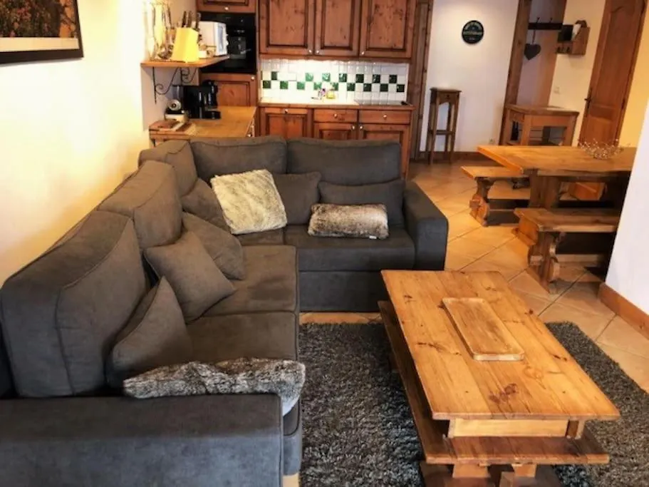 Chataigne, Cosy 3 Bedroom Apartment With Great Views 생트 푸아 타랑테즈 프랑스